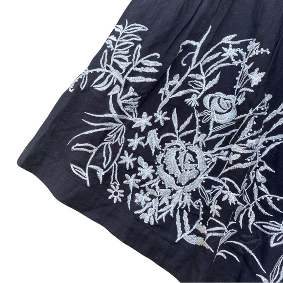 BLACK COTTON SKIRT SIZE S | WHITE EMBROIDERED ROSES BUTTERFLIES | WHIMSY CORE - Picture 2 of 8